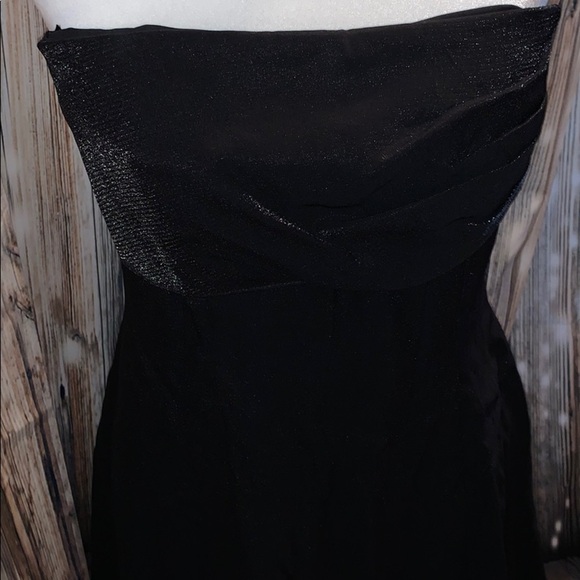 Andrea Polizzi for Rex Lester “Little Black Dress” - Picture 10 of 11